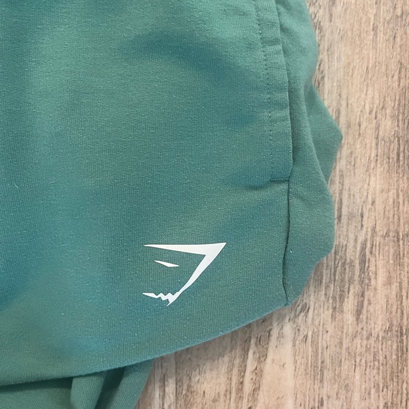 Gymshark Women’s Green Joggers, size S, great condition! - Picture 3 of 6